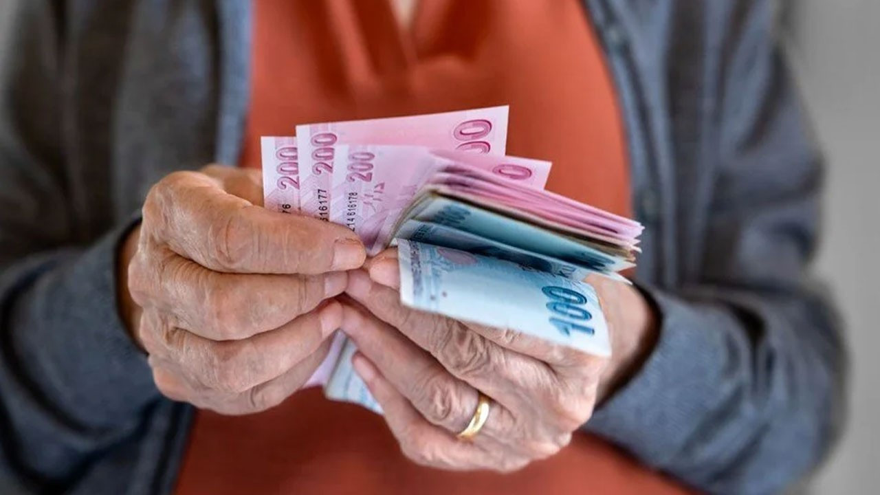 Göçü kaymakamlık değil ekonomi politikaları çözer