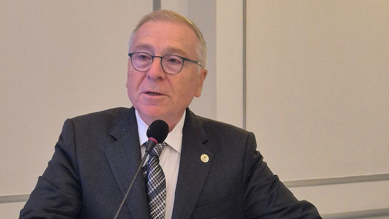 BUSİAD Yüksek Danışma Kurulu Başkanı Türkay: “Yakın gelecekte tünelin ucunda ışık görünmüyor”
