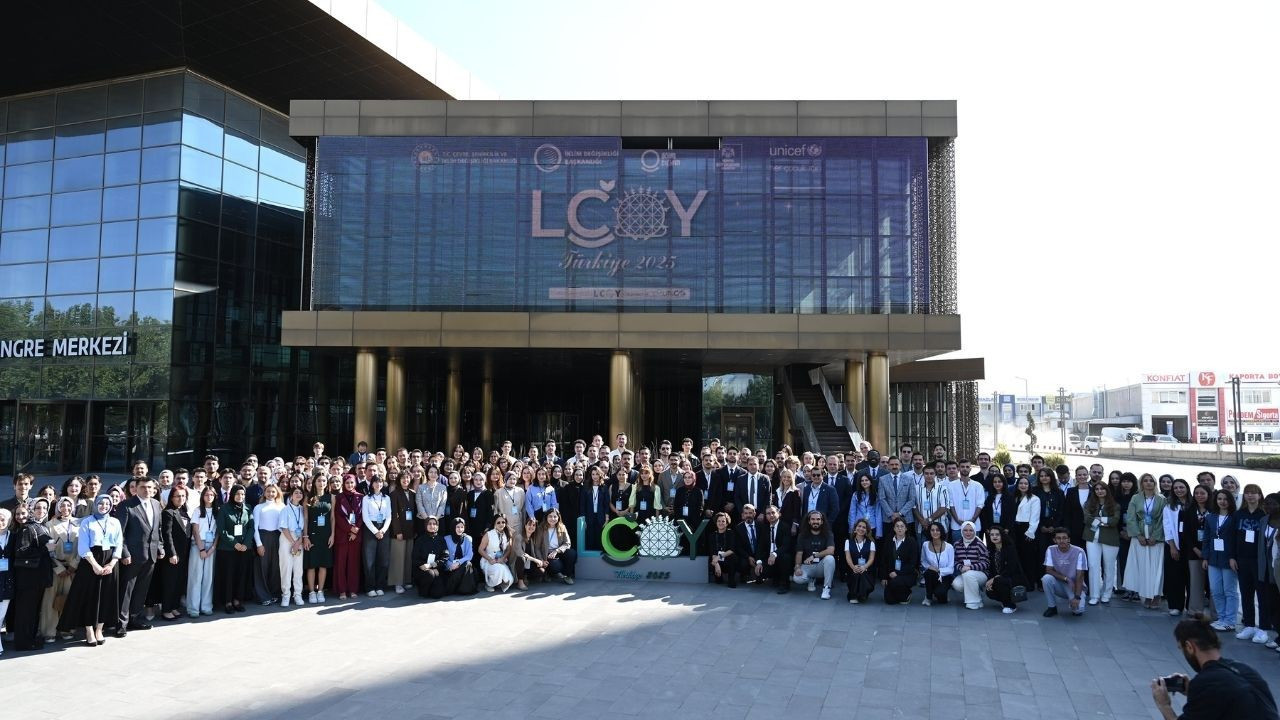 İklim Elçilerinin katıldığı “LCOY2025” Konya Büyükşehir’in ev sahipliğinde başladı İklim Elçilerinin katıldığı “LCOY2025” Konya Büyükşehir’in ev sahipliğinde başladı