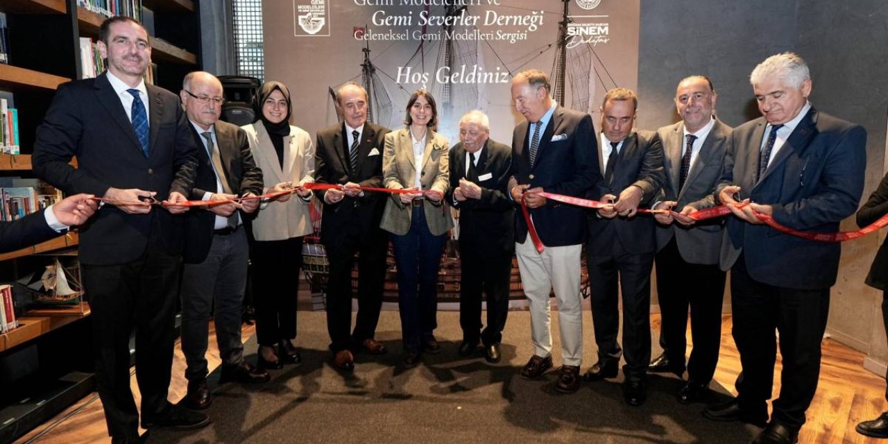 Üsküdar’da Gemi Modelleri Sergisi Açıldı