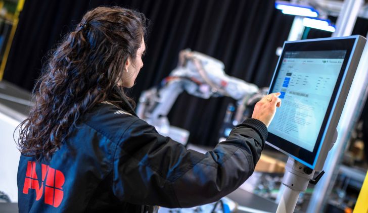 ABB, görsel yapay zekâ kullanımıyla robotların kullanımına hız kazandırmayı hedefliyor ABB, görsel yapay zekâ kullanımıyla robotların kullanımına hız kazandırmayı hedefliyor