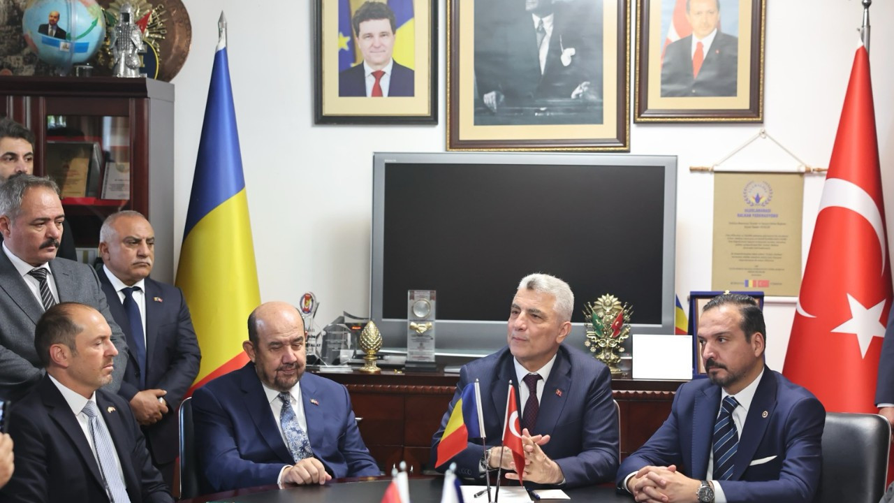 Romanya ile ticaret hacmini 15 milyar dolara çıkarmayı hedefliyoruz