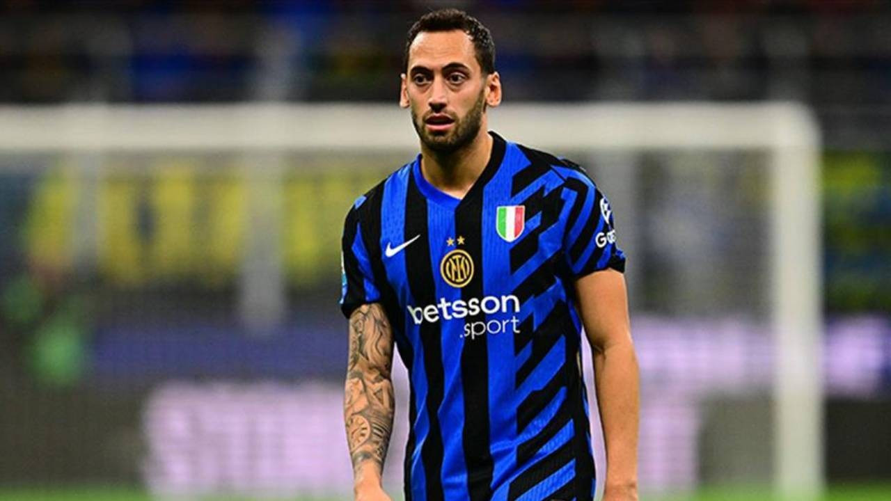 Galatasaray’dan Hakan Çalhanoğlu iddialarına yanıt geldi Galatasaray’dan Hakan Çalhanoğlu iddialarına yanıt geldi