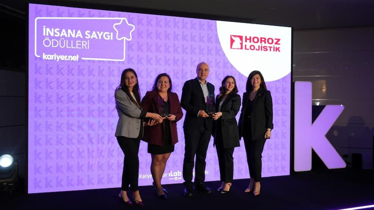 Horoz Lojistik, İnsana Saygı Ödülü’ne aldı Horoz Lojistik, İnsana Saygı Ödülü’ne aldı
